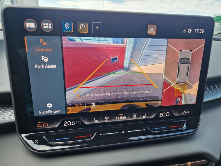 Vehicle Image 37