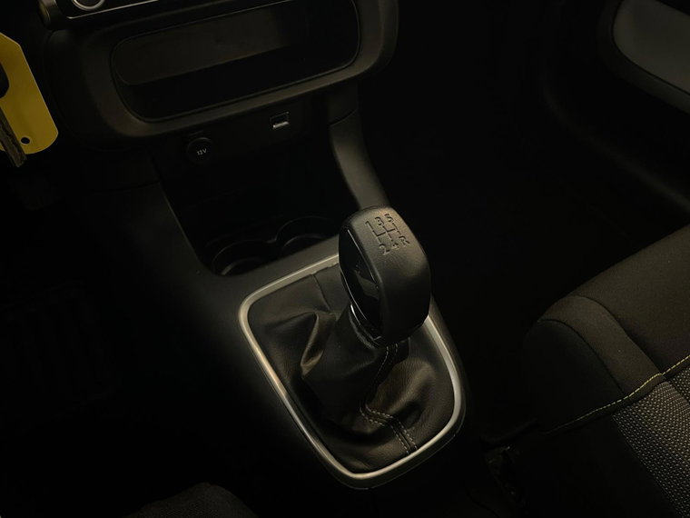 Vehicle Image 31