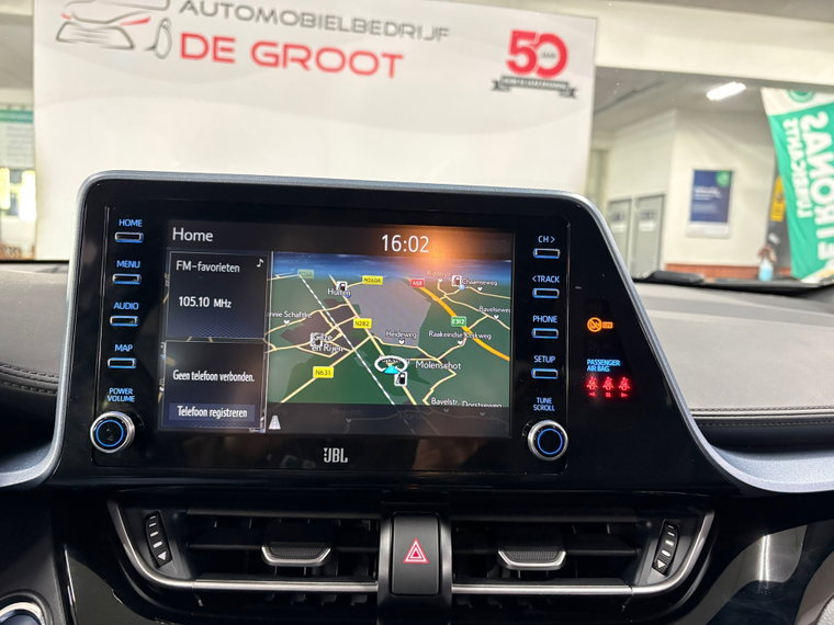 Vehicle Image 19