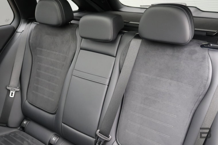 Vehicle Image 45