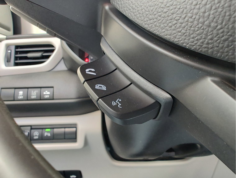 Vehicle Image 22