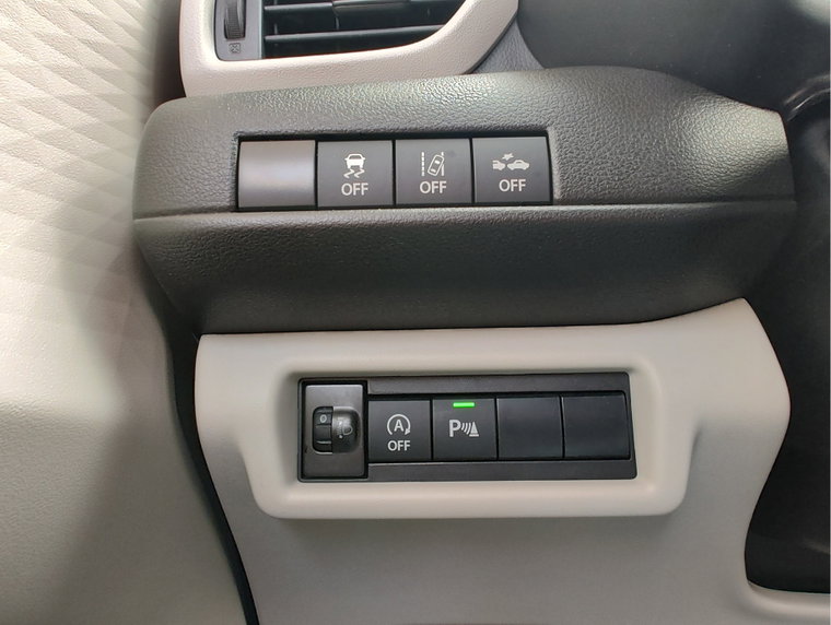 Vehicle Image 28
