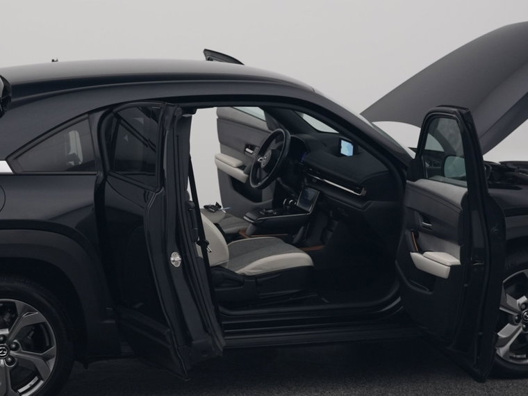 Vehicle Image 35