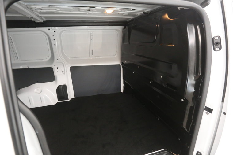 Vehicle Image 23