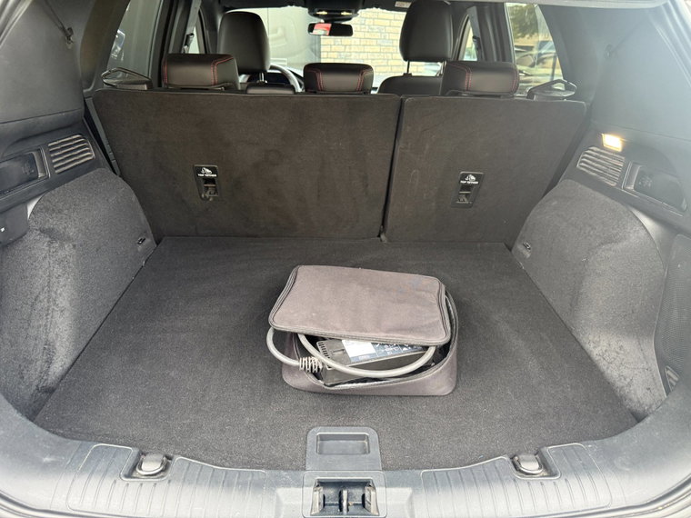 Vehicle Image 31
