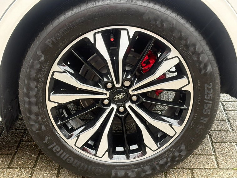 Vehicle Image 20