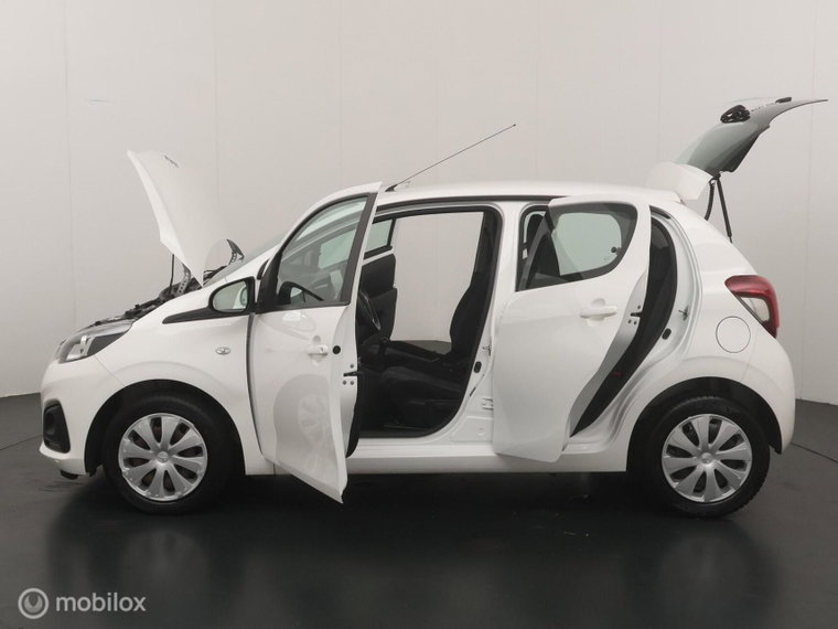 Vehicle Image 19