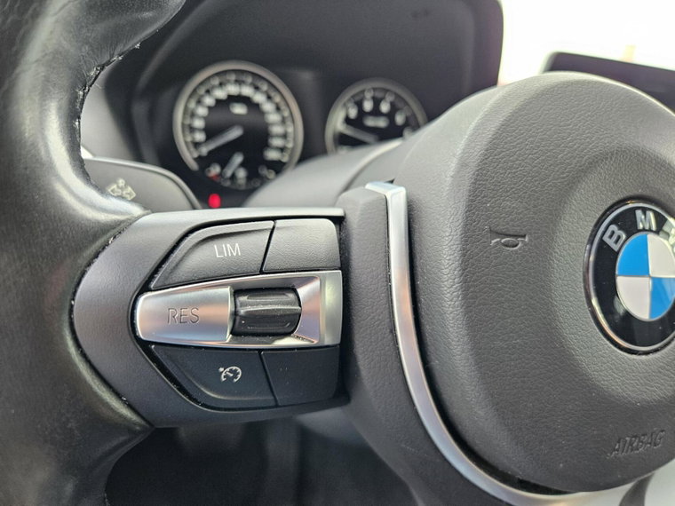 Vehicle Image 27