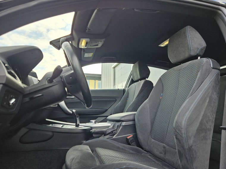 Vehicle Image 41