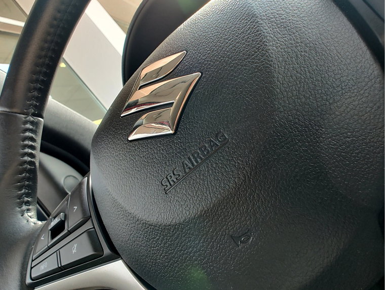 Vehicle Image 23