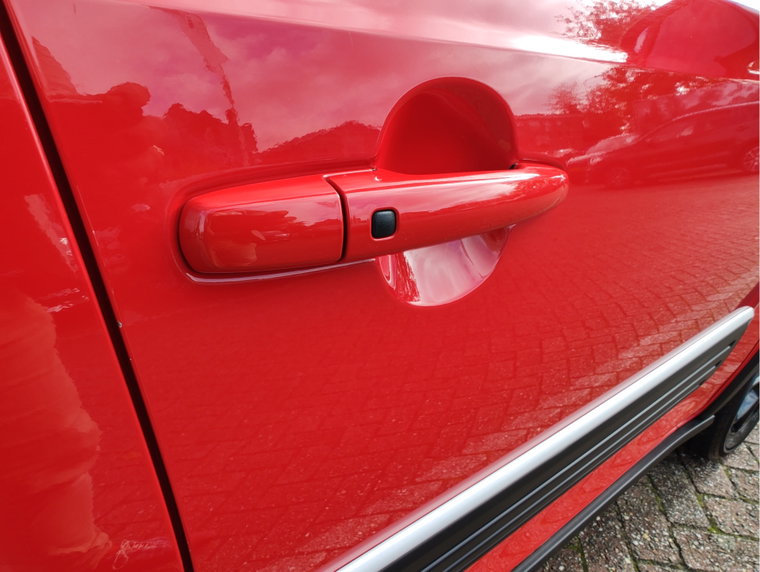 Vehicle Image 35