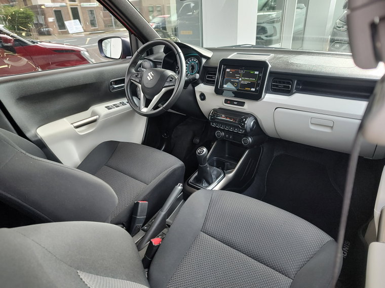 Vehicle Image 9
