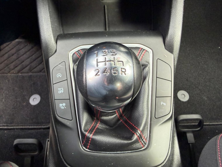 Vehicle Image 37