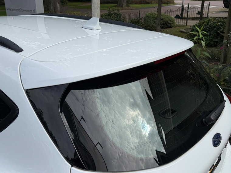 Vehicle Image 48