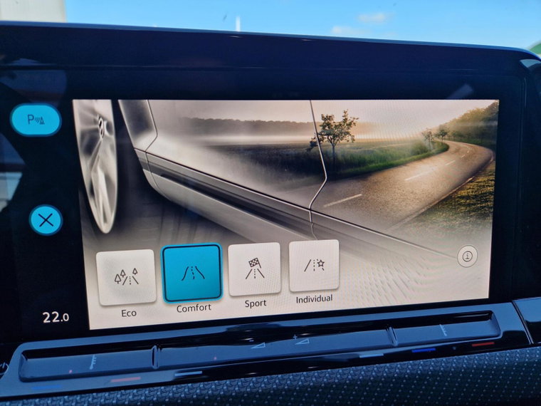 Vehicle Image 36