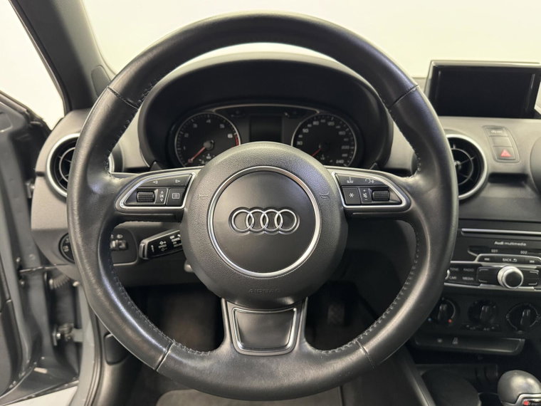 Vehicle Image 37