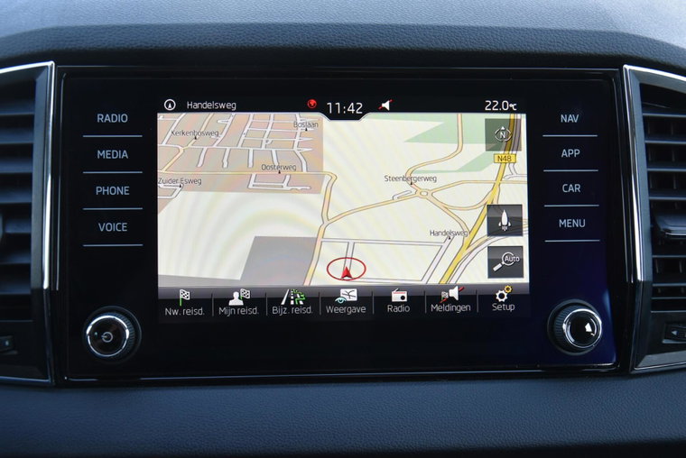 Vehicle Image 16