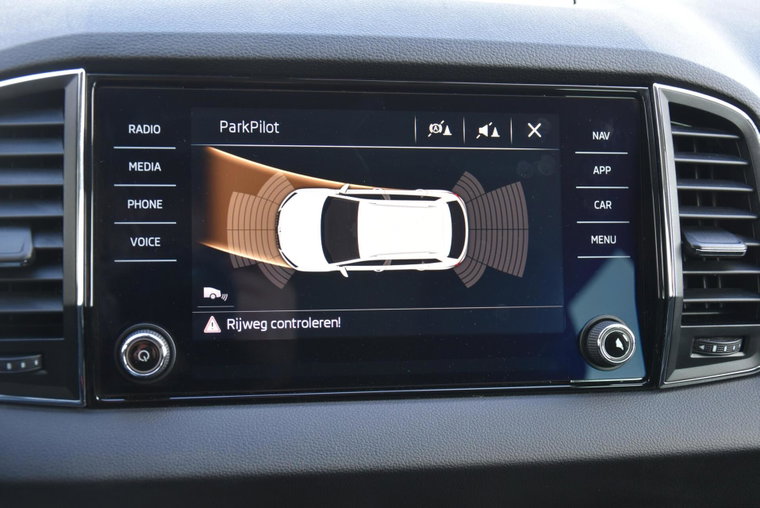Vehicle Image 19