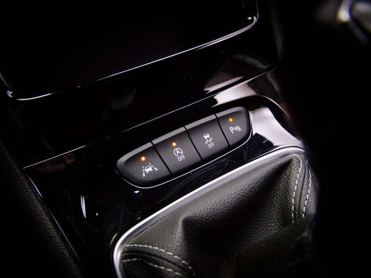 Vehicle Image 38