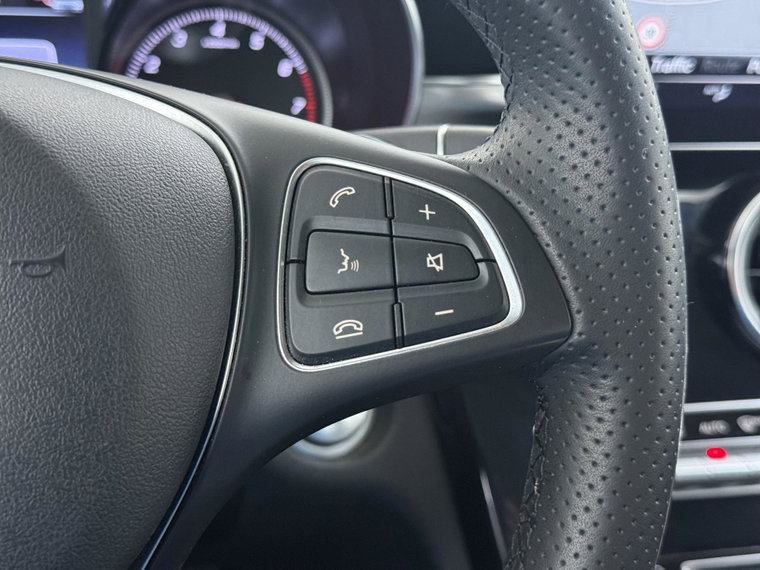 Vehicle Image 27