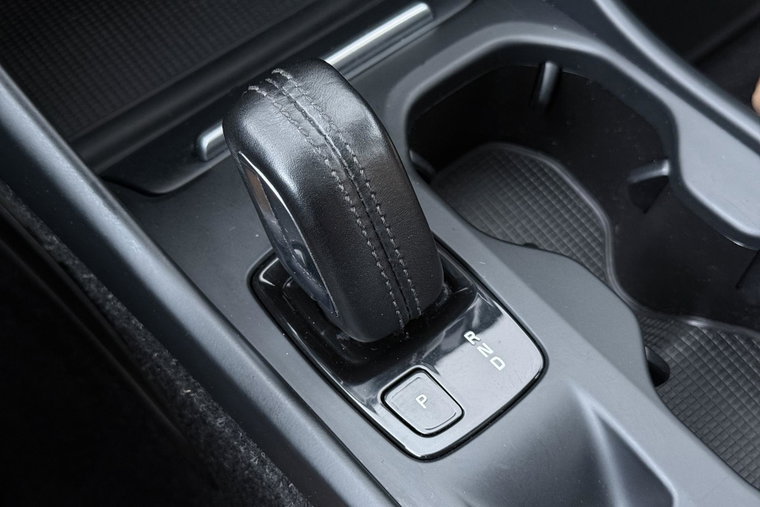 Vehicle Image 35