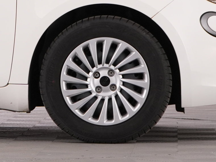 Vehicle Image 41