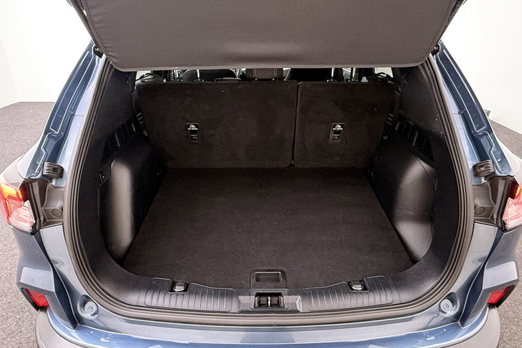 Vehicle Image 13