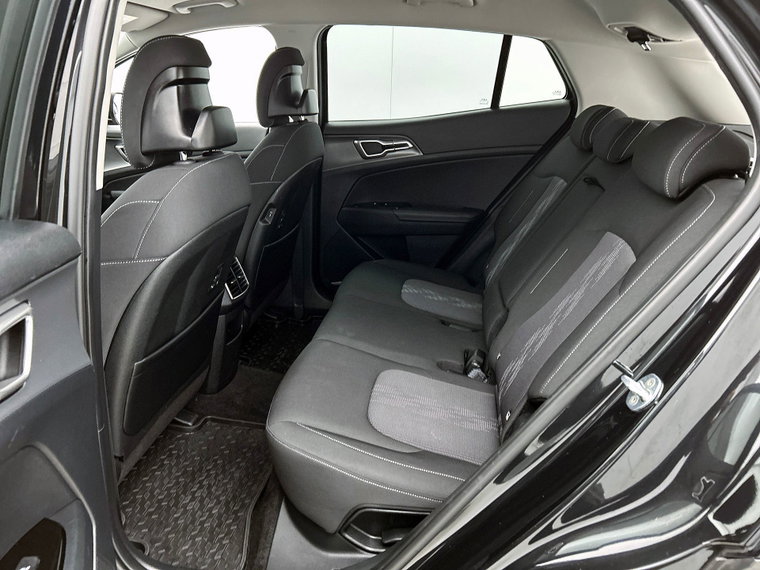 Vehicle Image 31