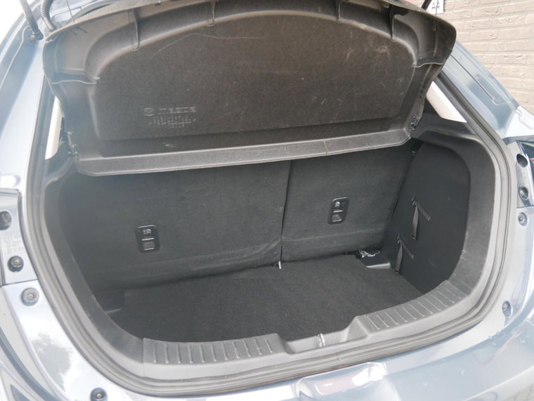Vehicle Image 22