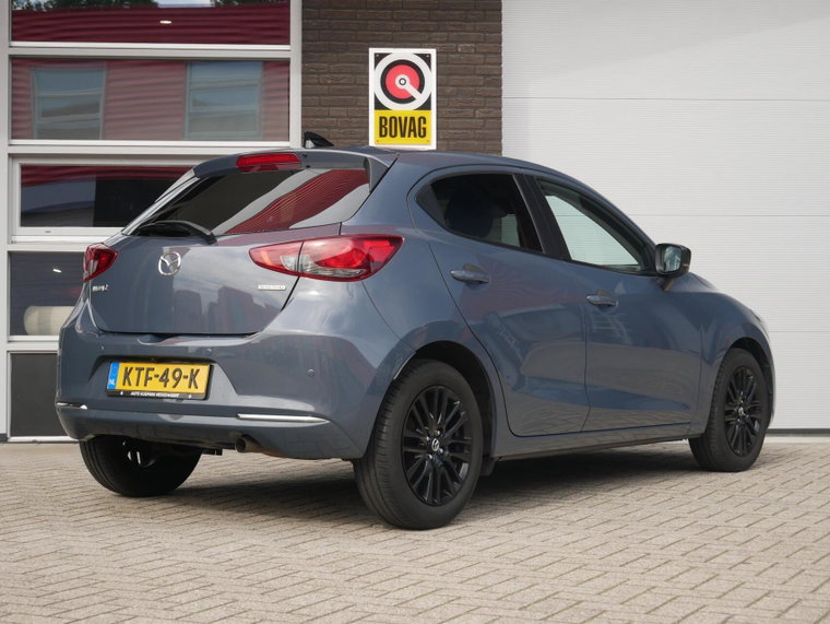Vehicle Image 11