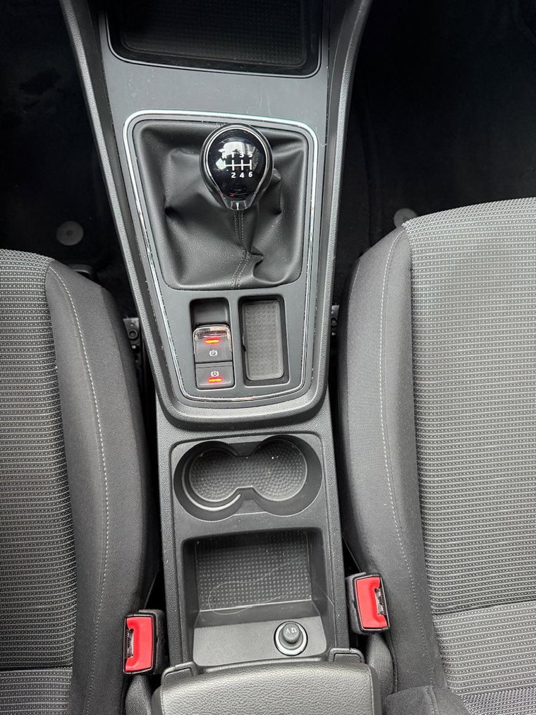 Vehicle Image 42