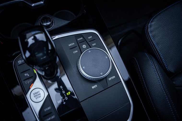 Vehicle Image 40