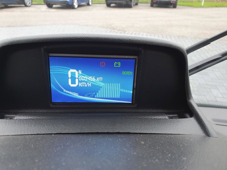 Vehicle Image 11