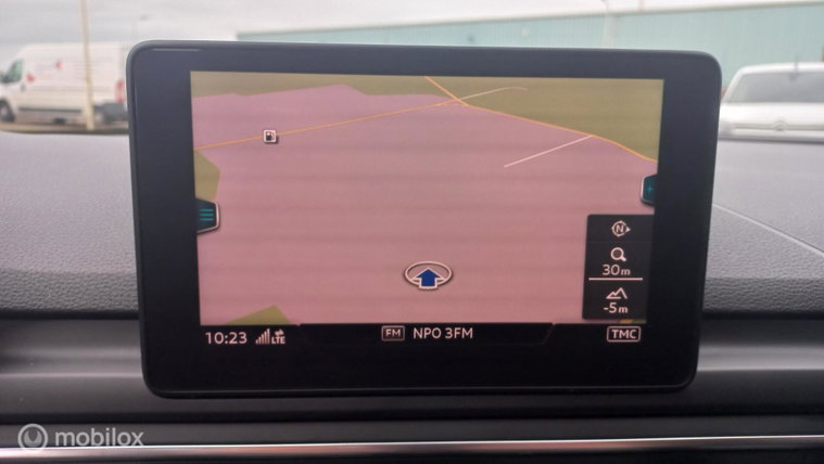 Vehicle Image 17