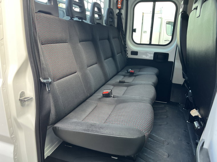 Vehicle Image 39