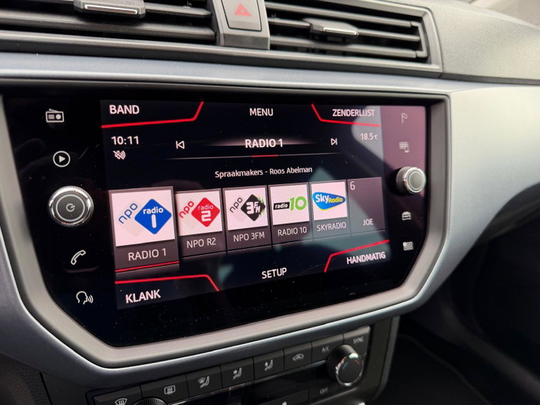 Vehicle Image 21