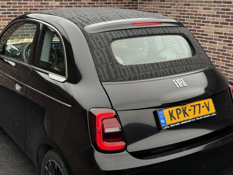Vehicle Image 29