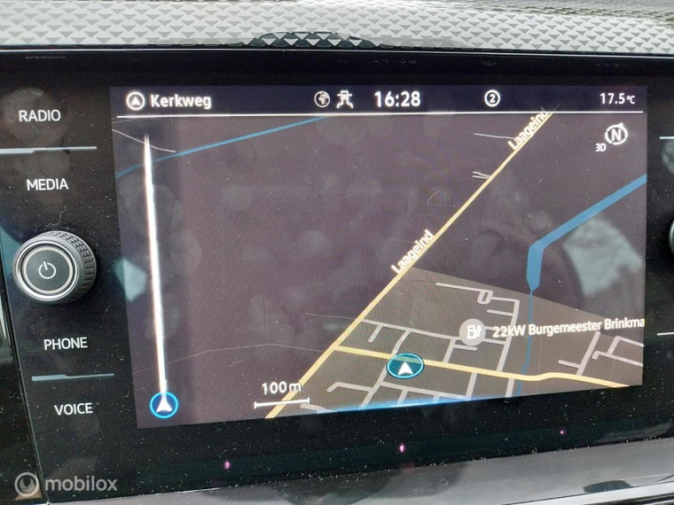 Vehicle Image 17