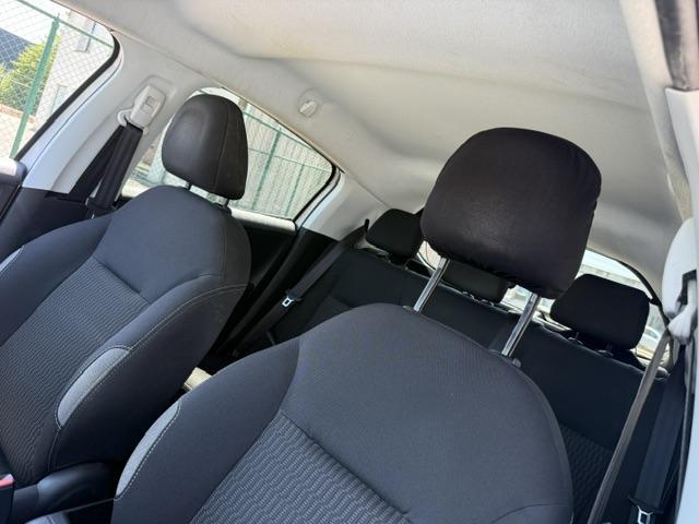 Vehicle Image 33
