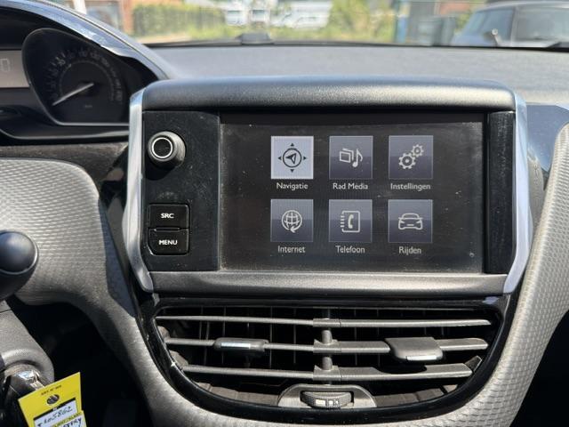 Vehicle Image 42
