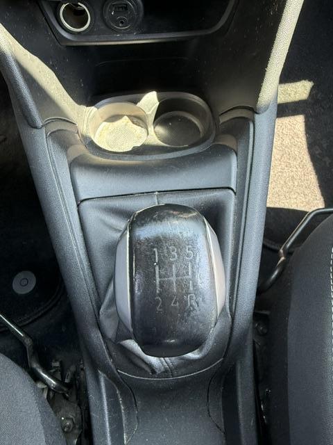 Vehicle Image 43