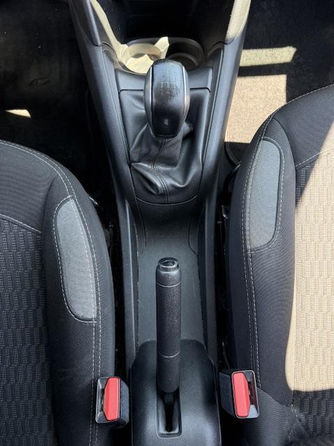 Vehicle Image 46