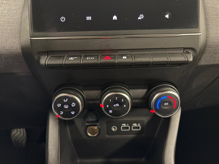 Vehicle Image 33
