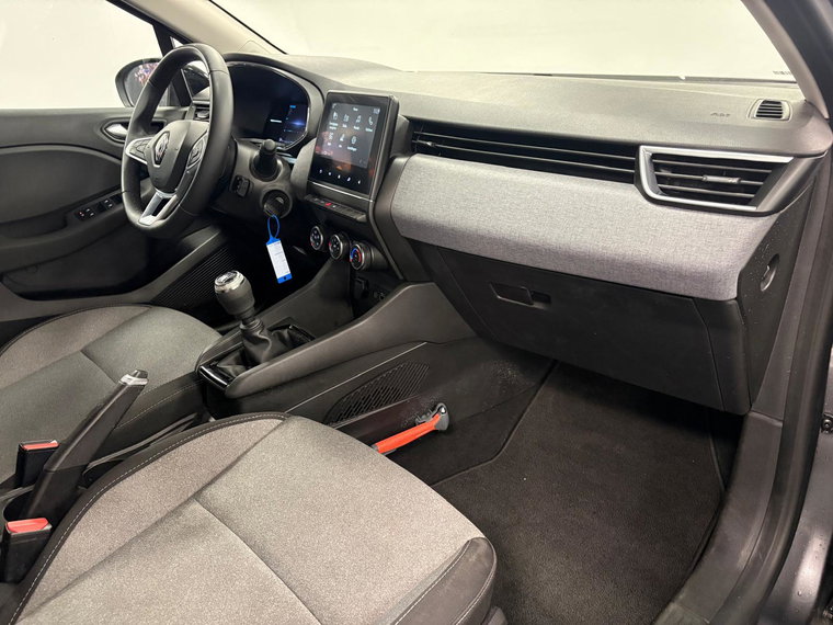Vehicle Image 35