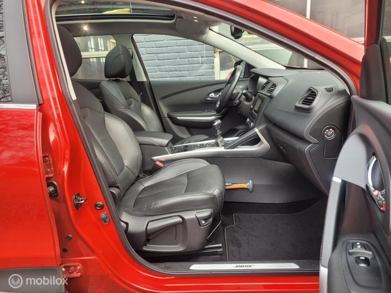 Vehicle Image 37