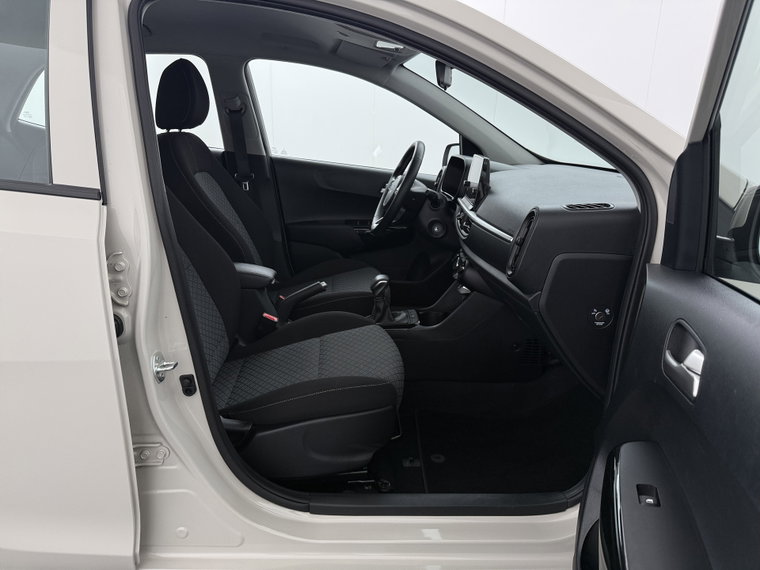 Vehicle Image 40