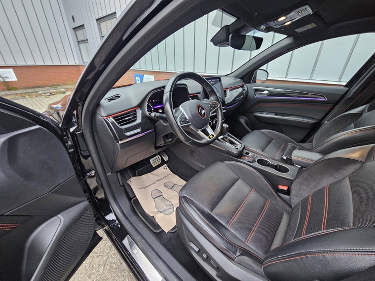Vehicle Image 35