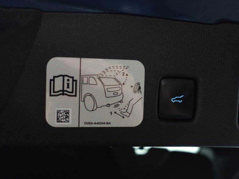 Vehicle Image 34