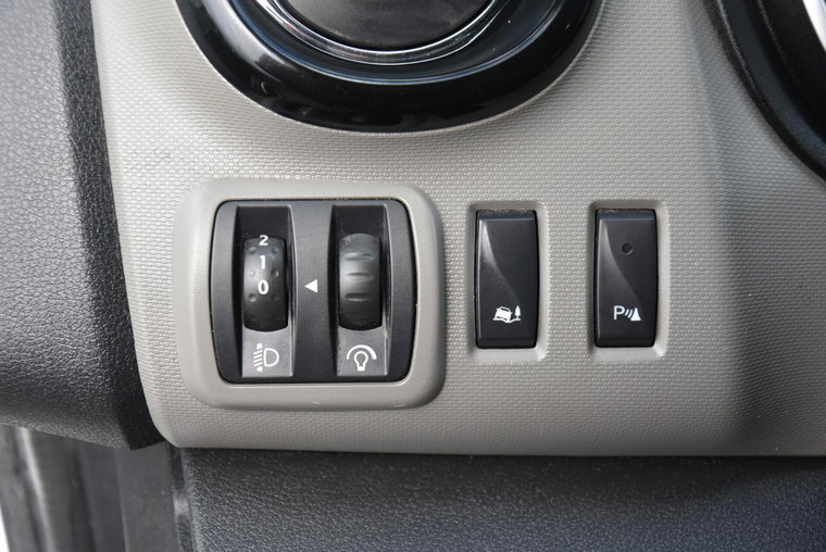 Vehicle Image 19