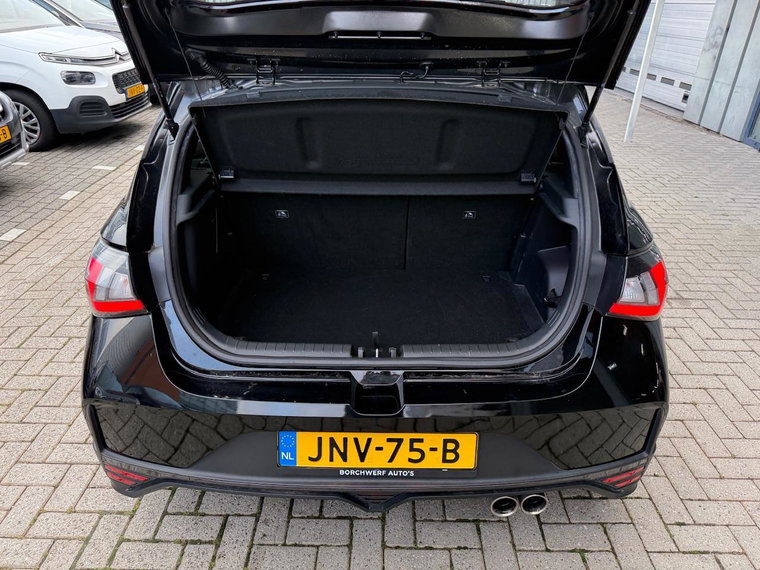 Vehicle Image 40